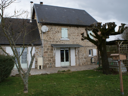 Maison en viager occupé à St ETIENNE DE FURSAC