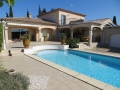à vendre CALVISSON Gard (30), VIAGER OCCUPE, 1 tête, homme 72 ans, villa de 216 m² de type 5, prestations haut de gamme, terrain arboré de 1419m², piscine chauffée